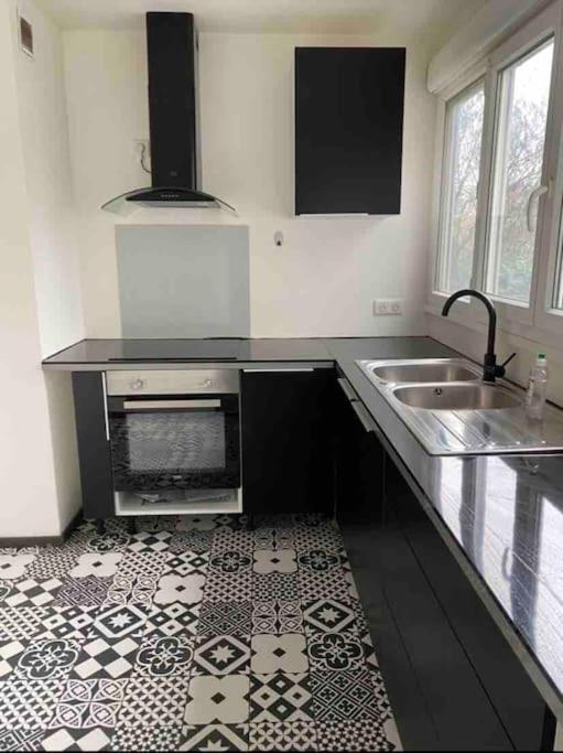 Appartement Ping-Pong Proche Gare Gagny المظهر الخارجي الصورة